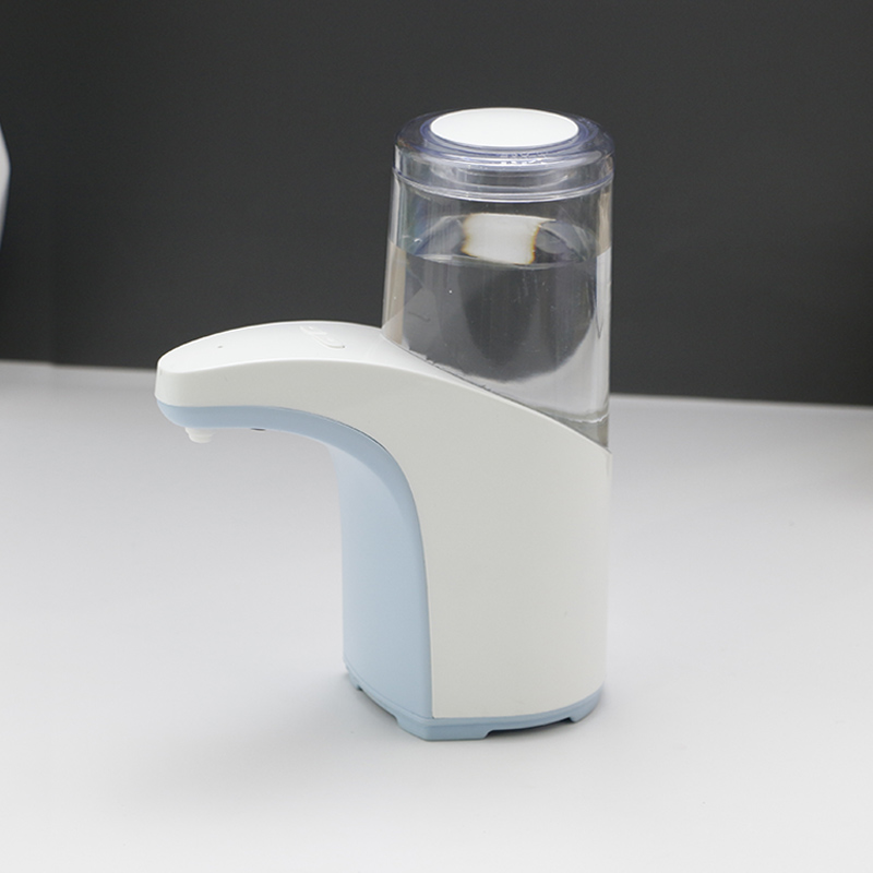Les avantages des matériaux PC modifiés pour les distributeurs automatiques de savon à induction !